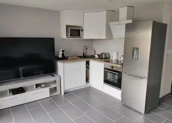 Apartamento L'ecrin Bleu - Cocooning Au Lavandou - 800m De La