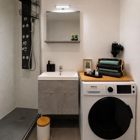 Apartamento L'écrin Bleu - Jardin Et à 2 Pas Des Plages Le Lavandou