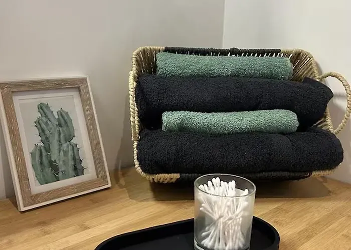 Apartman L'ecrin Bleu - Cocooning Au Lavandou - 800m De La *